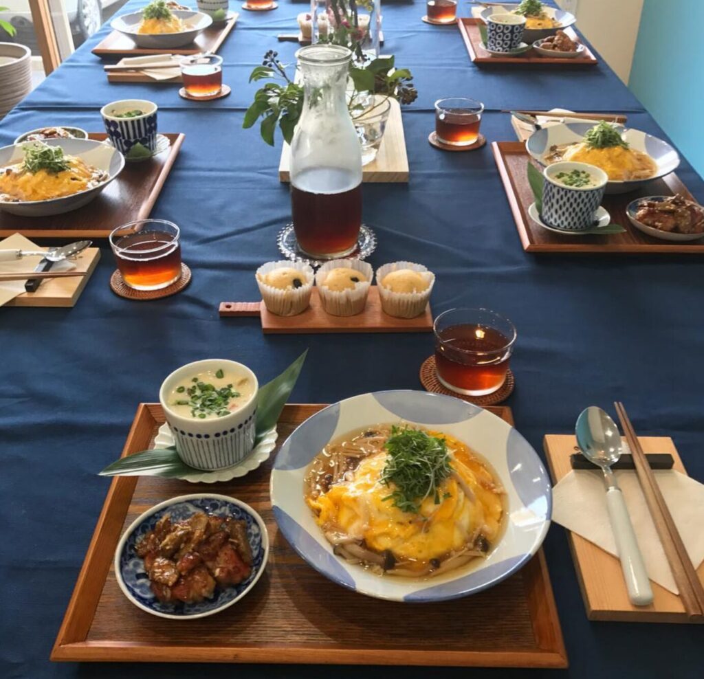【出汁の取り方】鰹節と昆布でどんなお料理にも使える１.５番出汁を紹介！